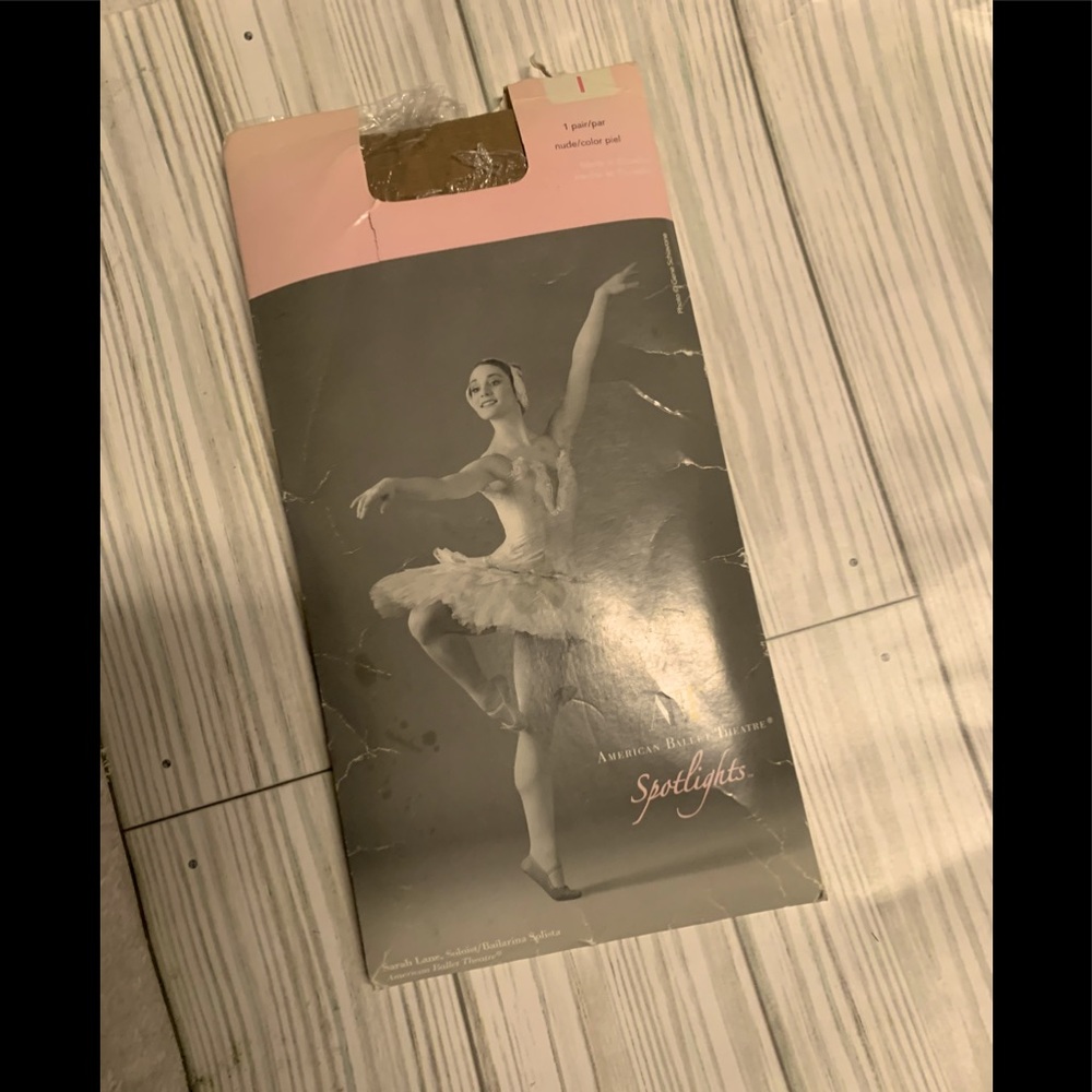 Childrens Large American Ballet Theatre Nude tights